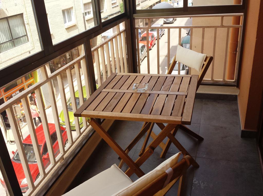 Apartamento Turistico Guara Casa Castro Apartment บาร์บัสโตร ภายนอก รูปภาพ